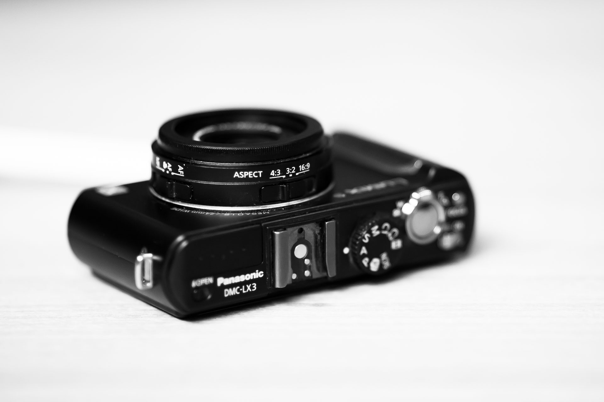 GEAR - Panasonic LX3 - Usage report - Editorial by KJ Vogelius