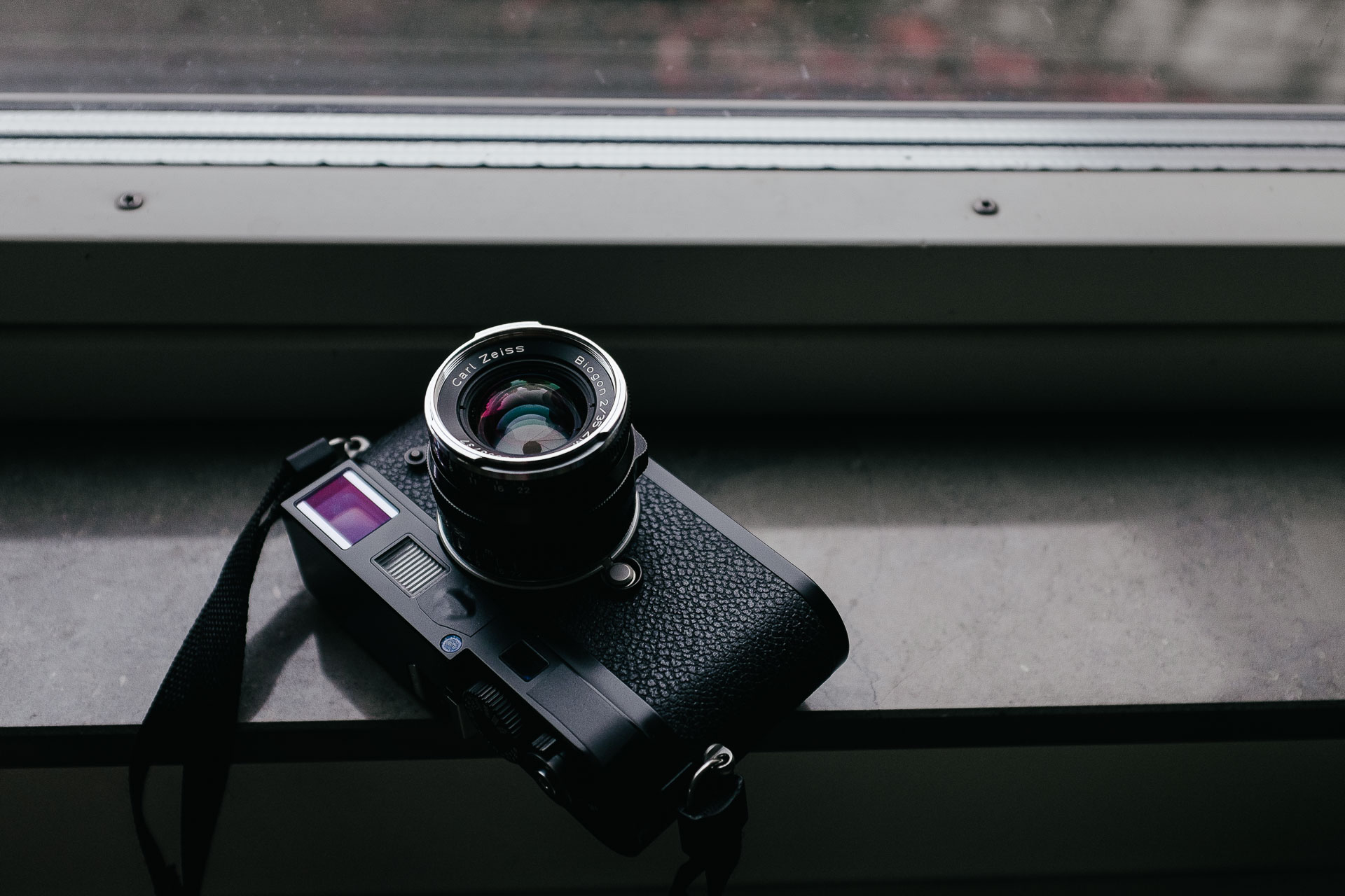 GEAR - Zeiss ZM 35/2 Biogon – Review by KJ Vogelius